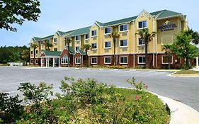 Microtel Inn & Suites by Wyndham Panama City